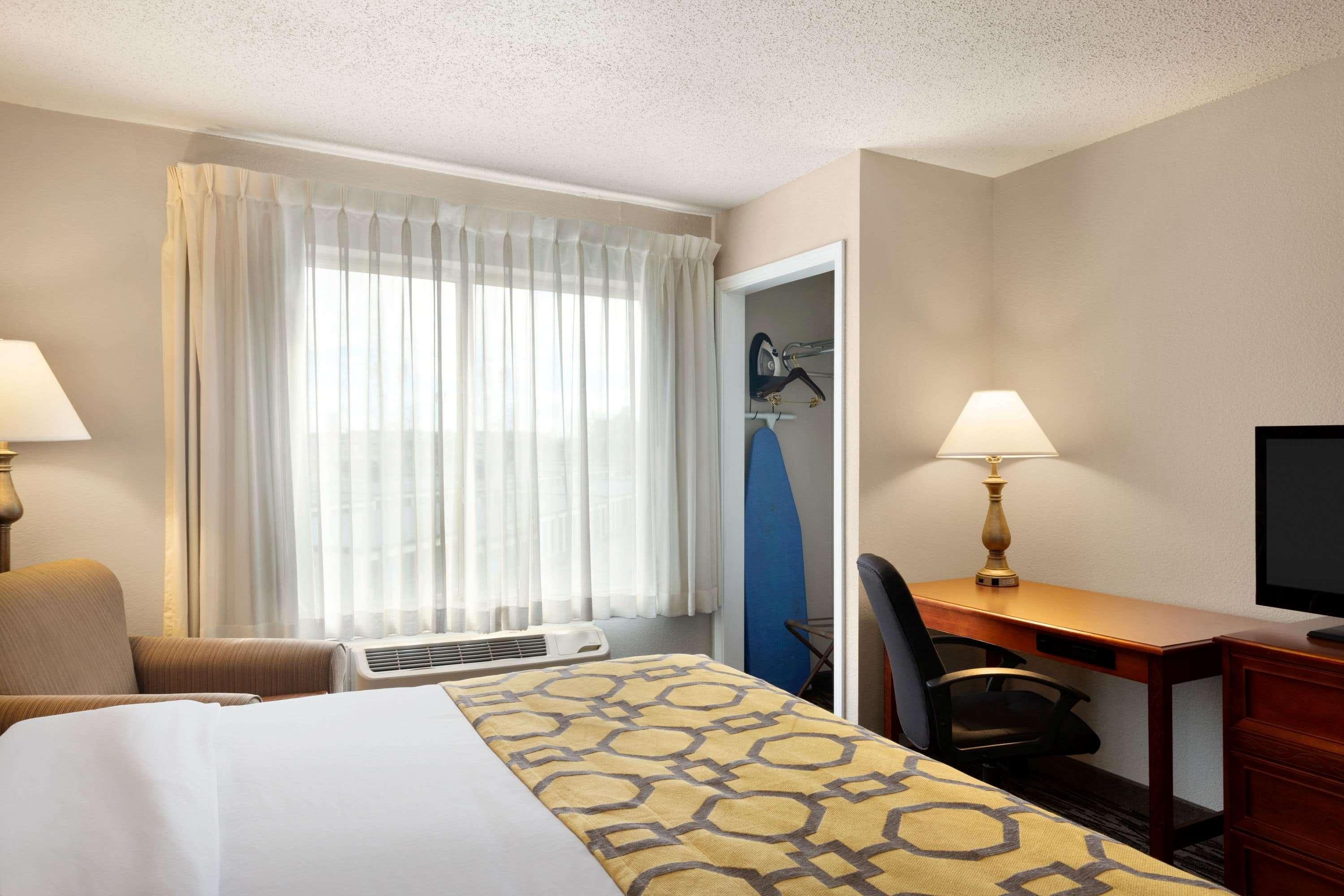 Baymont By Wyndham Springfield I-44 Hotel Eksteriør billede