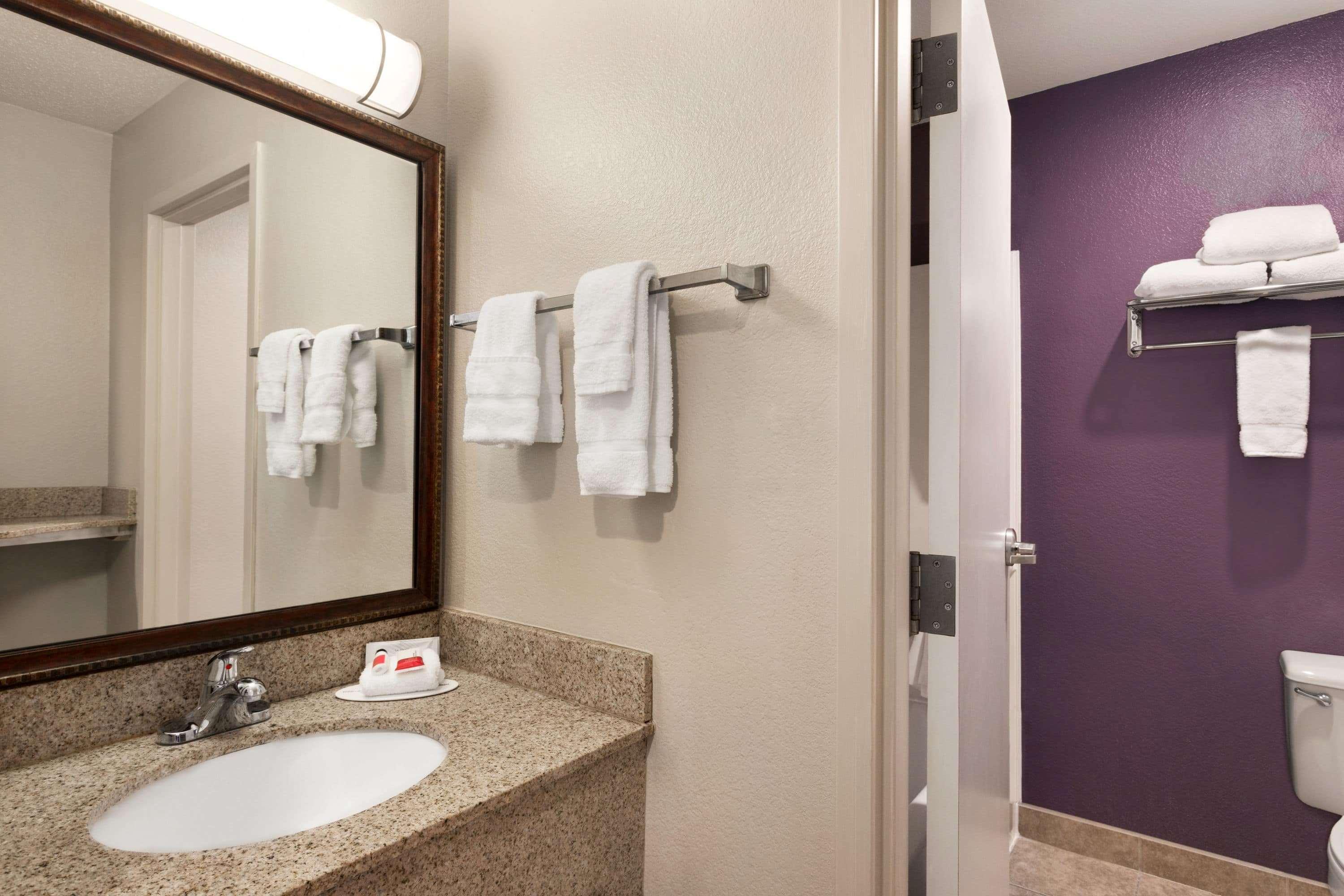 Baymont By Wyndham Springfield I-44 Hotel Eksteriør billede